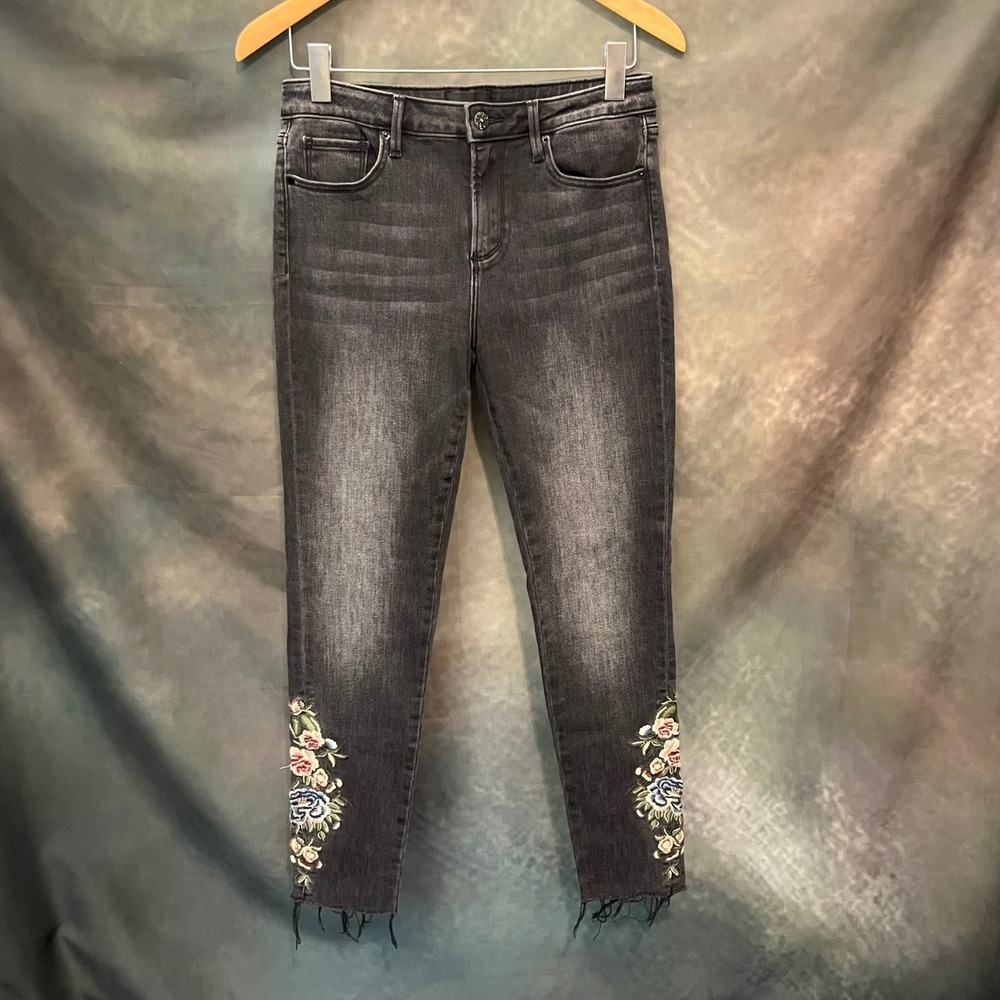 Driftwood Jackie Embroidered Floral Black Wash Cropped Raw Hem Jeans Size‎ 28